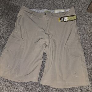 Men's Lake & Trail Cargo Shorts